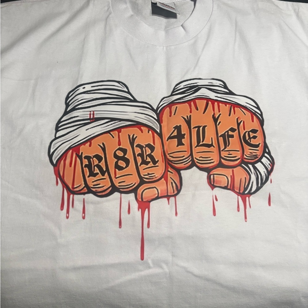 Unique, one of a kind R8R shirt! 🖤🏴‍☠️⚔️